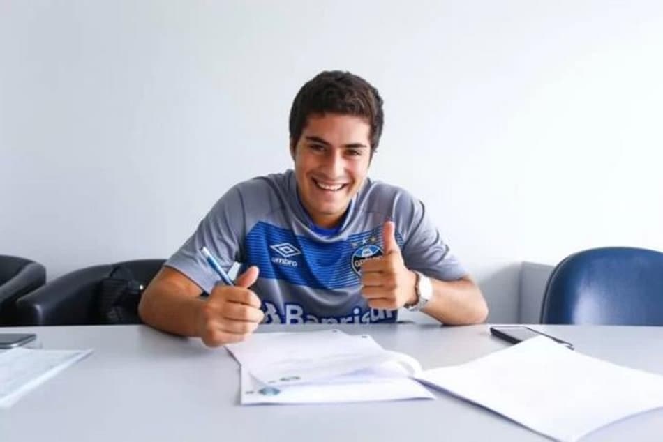 Promessa do Grêmio, Martin Chaves pode estrear contra o Ceará
