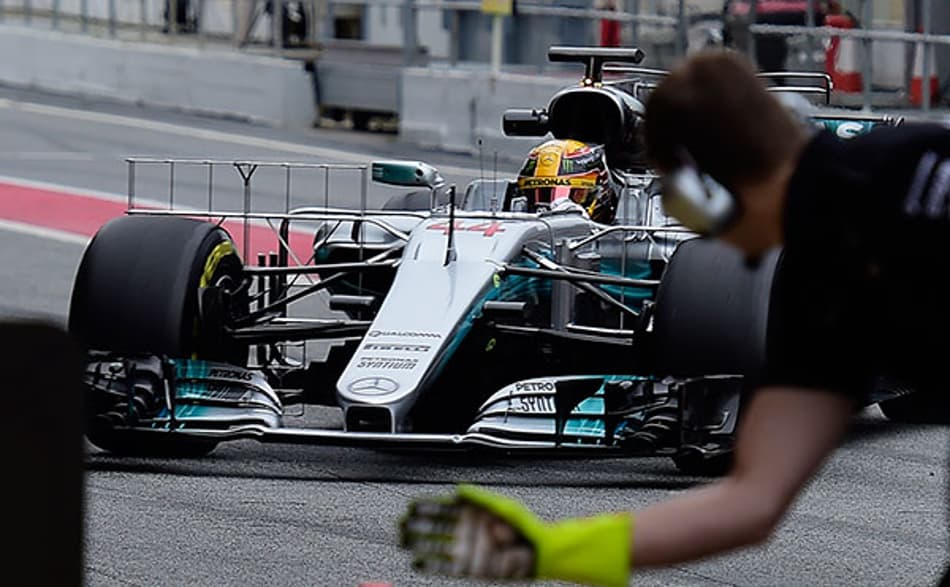 FIA adverte equipes sobre novo sistema de suspensão