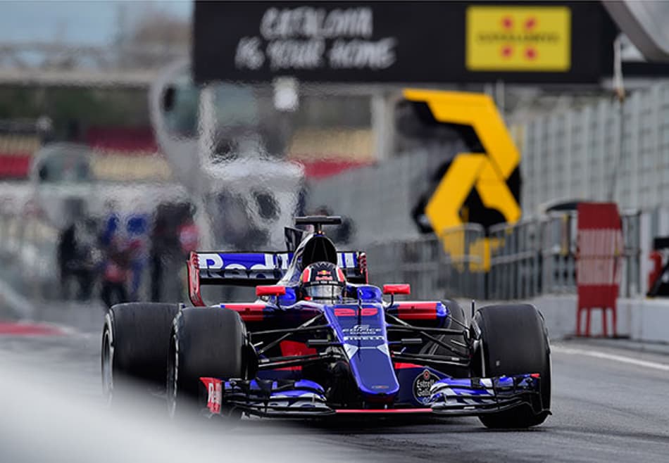 Vídeo: Carlos Sainz ensina todas as curvas do GP da Austrália