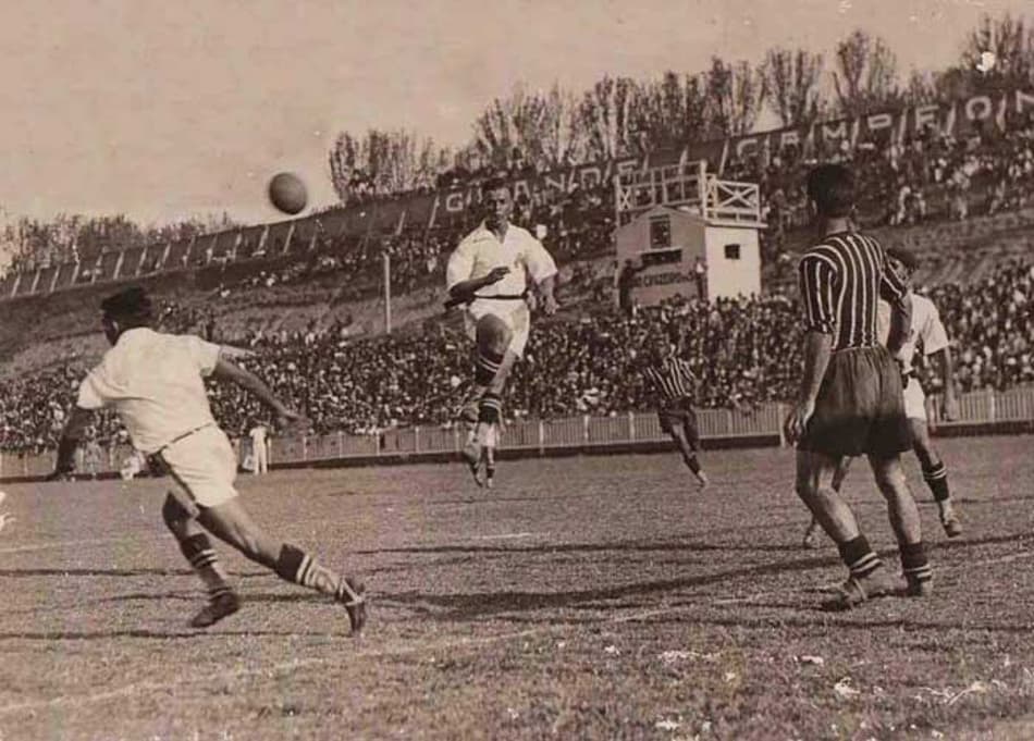 Relembre duelos marcantes entre Corinthians e Santos