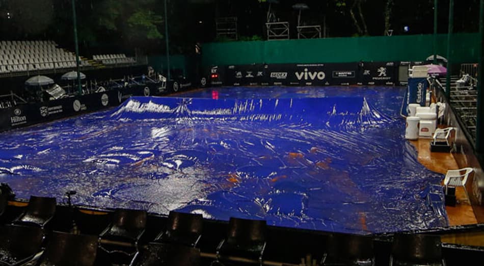 Chuva adia final de simples do Brasil Open