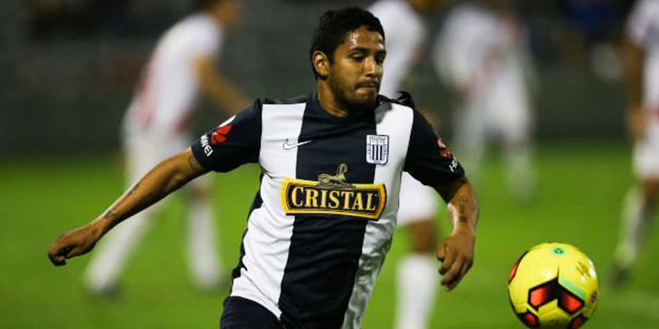 Duas versões são apresentadas para a saída repentina de Reimond Manco do Zamora