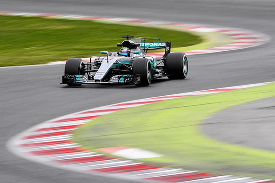 Bottas faz melhor tempo; Raikkonen bate