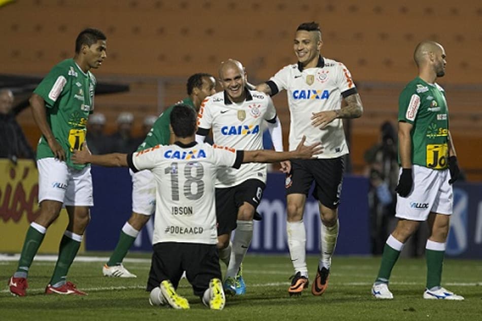 Último confronto: 28/8/13 - Corinthians 2 x 0 Luverdense