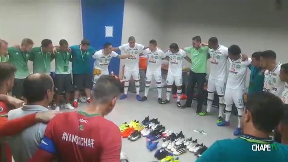 Presidente de equipe paraguaia visita Chapecoense e fecha acordo com o clube