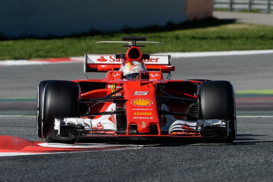 Lauda nega rumores sobre tentativa de contratar Vettel para 2018