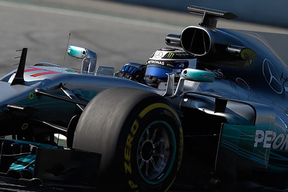 Bottas: “Vou brigar por vitórias e pelo campeonato”