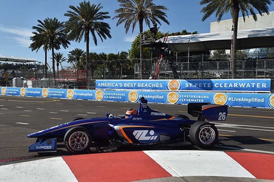 Matheus Leist larga na segunda fila em sua estreia na Indy Light