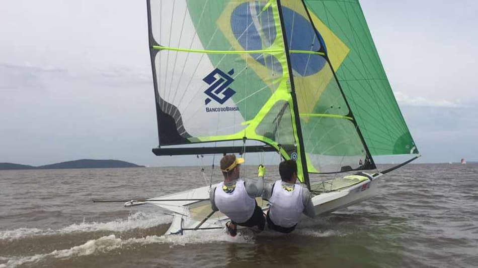Robert Scheidt fatura a medalha de prata na Copa Brasil em classe nova
