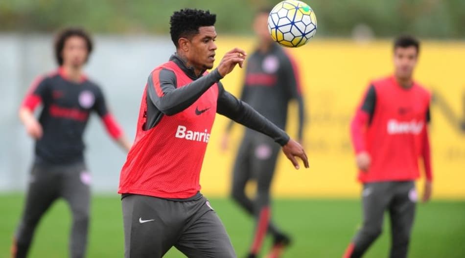 Anselmo destaca vantagem do Inter, mas prega cautela na Copa do Brasil