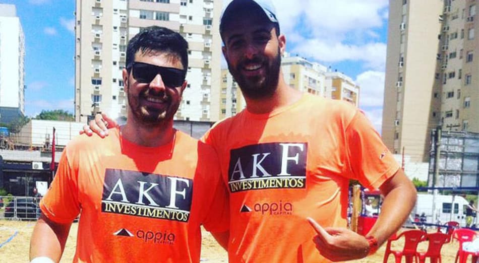 Catarinenses tentam desbancar invictos na etapa de SC da Liga Nacional de Beach Tennis