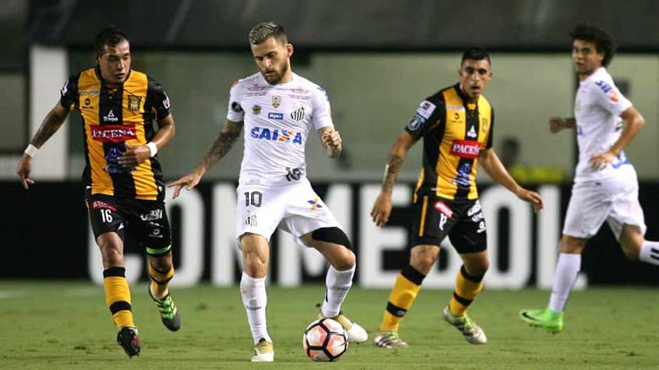 Santos e Chapecoense põem jogadores na Seleção das Estatísticas da Libertadores