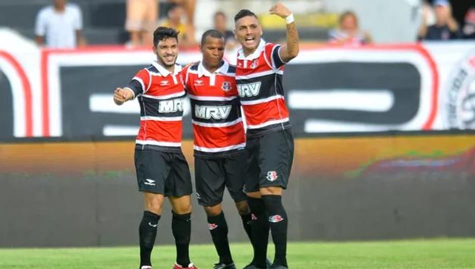 Em casa, Santa Cruz goleia o Central por 5 a 1 e fica a duas rodadas da semifinal