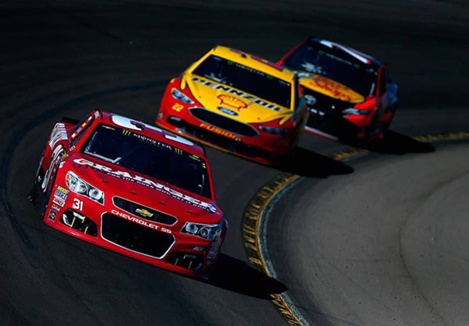 NASCAR: Ryan Newman surpreende e garante a vitória na etapa de Phoenix