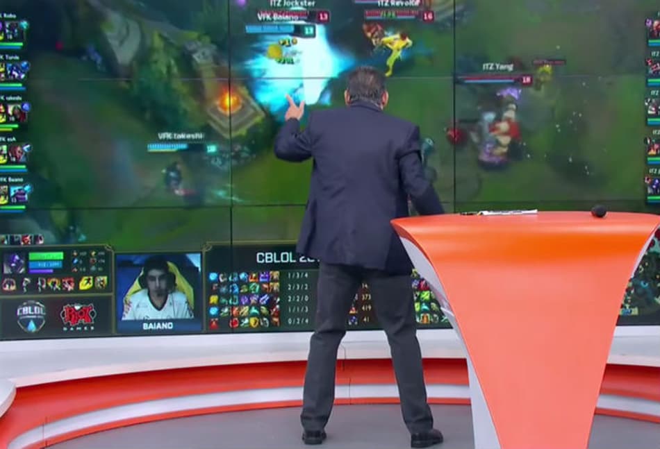É tetra kill! Galvão Bueno narra lances de League of Legends