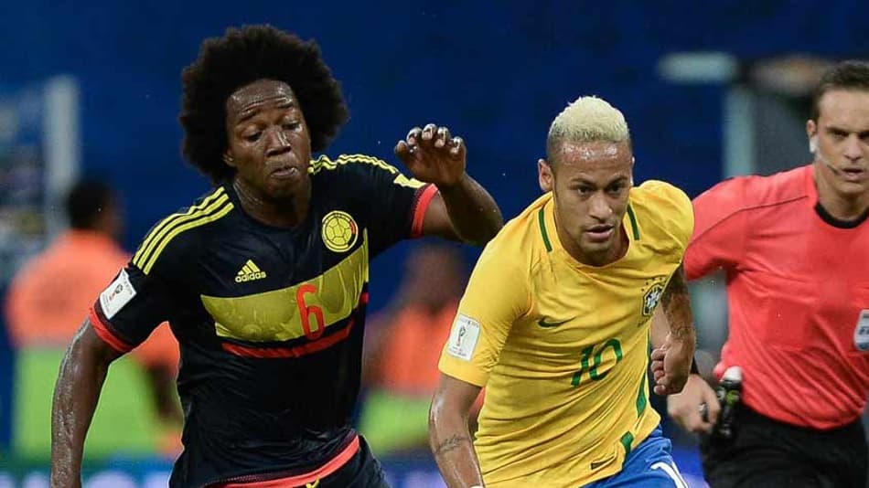 Neymar x Colômbia: pênalti bizarro, lesão, expulsão e gols. Veja duelos