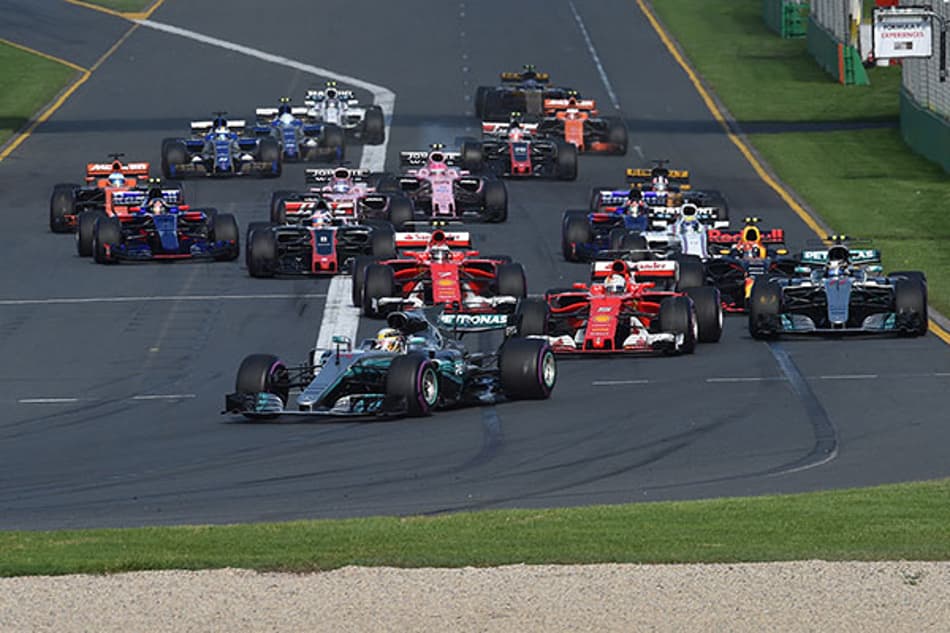Charlie Whiting explica por que primeira largada foi abortada