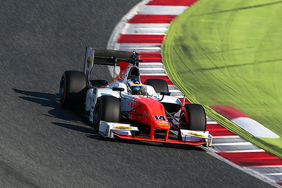 Sette Câmara chegou ao Bahrein para encerrar pré-temporada da F2