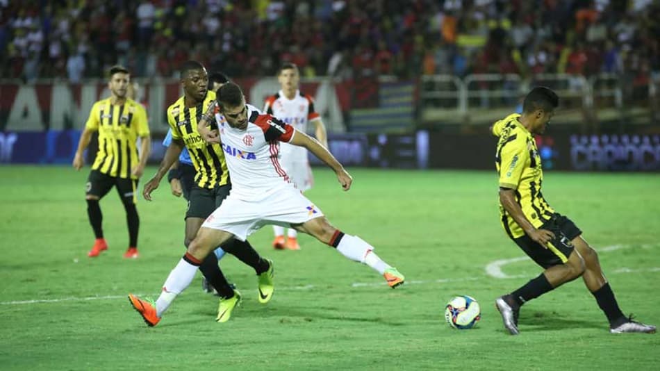 Vizeu lamenta chance perdida, mas garante que foco agora é no clássico