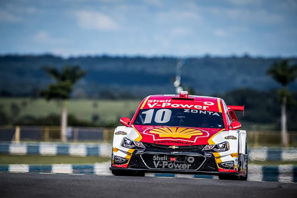 Shell Racing coloca os dois carros no top 10 nos testes para a abertura da Stock Car
