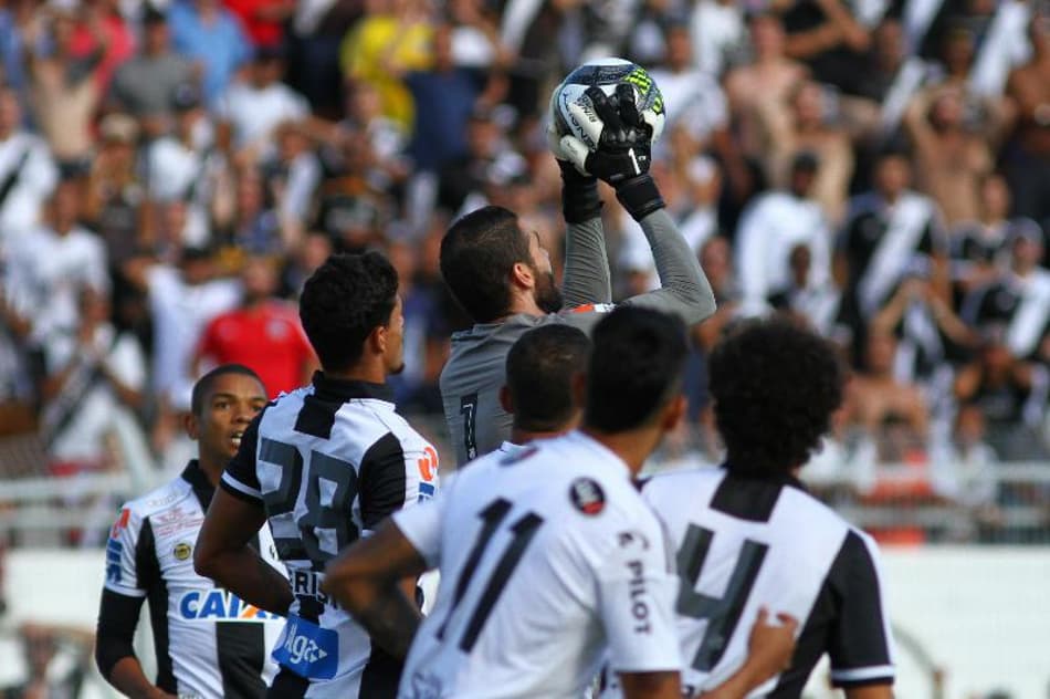 Bulla na Rede: Em 2017, Santos já perdeu 40% do número de jogos do que em todo ano passado