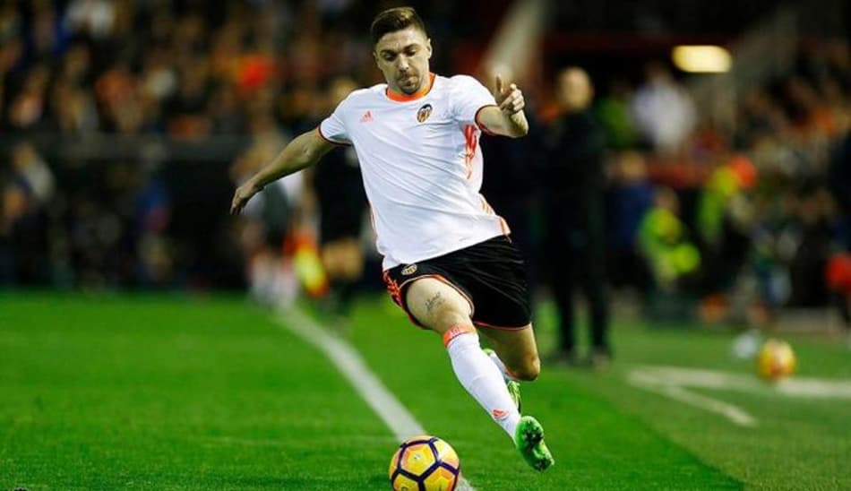 Guilherme Siqueira comemora fim de sequência negativa no Valencia