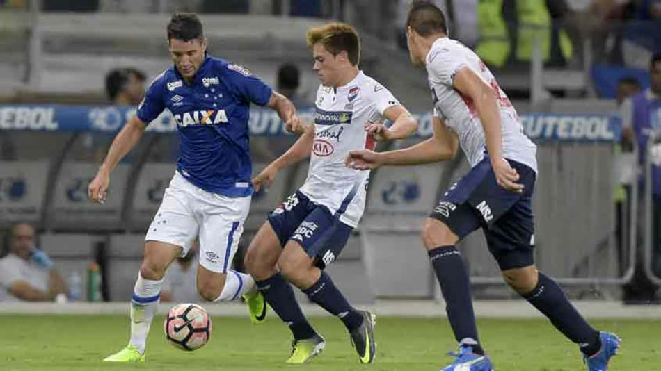 Cruzeiro põe dois jogadores na primeira parcial da Seleção das Estatísticas da Sul-Americana