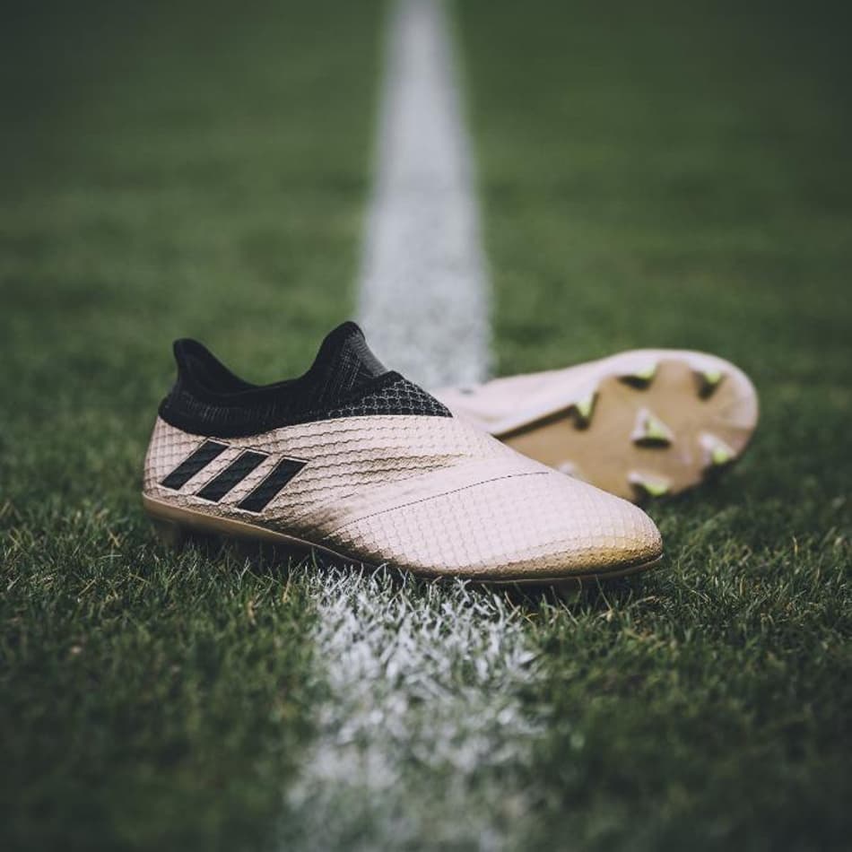 Adidas revela nova chuteira de Messi e abre venda; veja imagens
