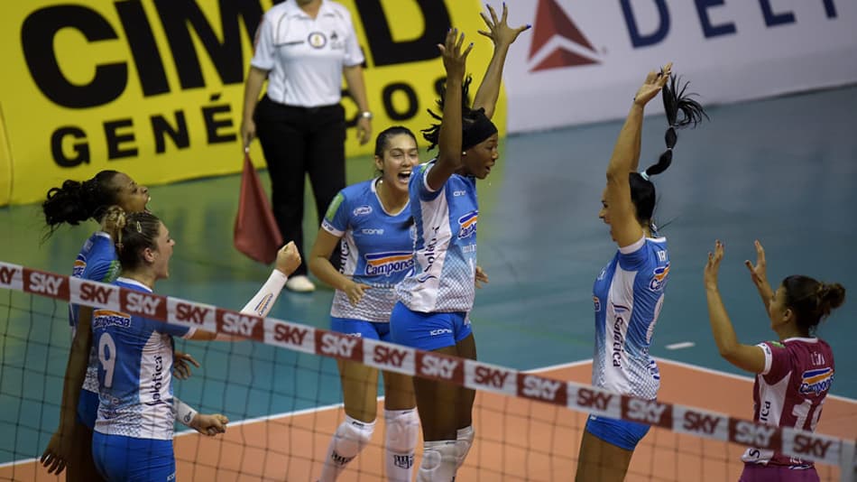Camponesa/Minas vence Rexona-Sesc e deixa tudo igual nas semifinais