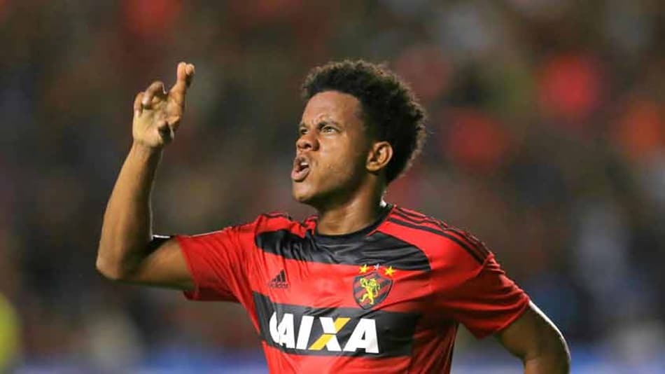 Números da Bola: Estatísticas de Sport 3×0 Danubio