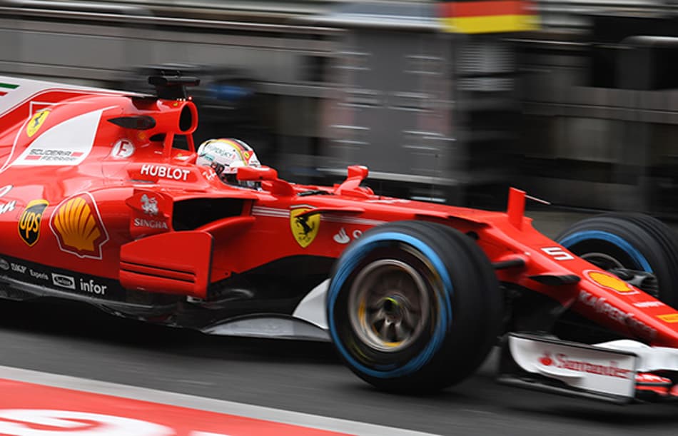 Ferrari domina treino livre antes da classificação, com Vettel na frente