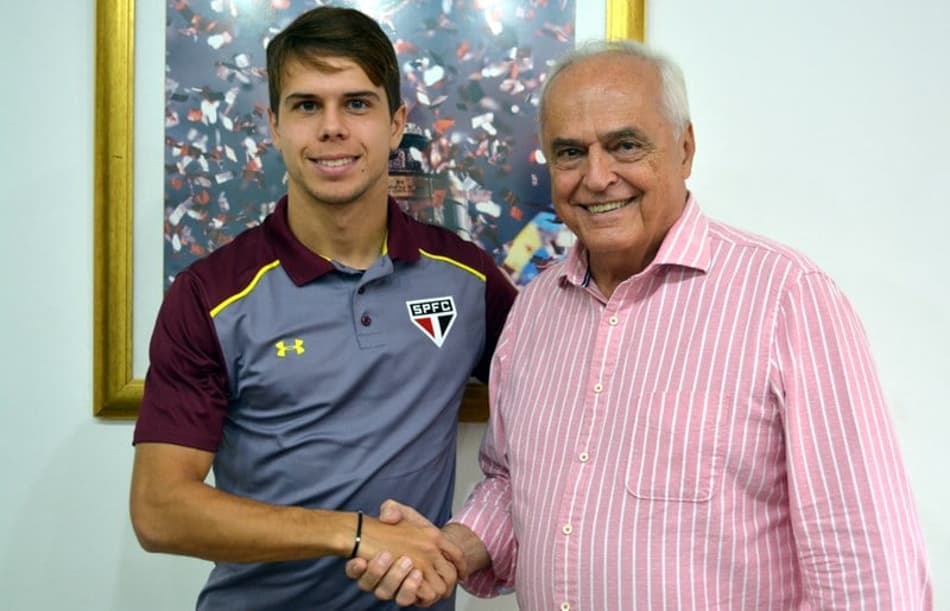 São Paulo confirma renovação de Araruna, que manda recado à torcida