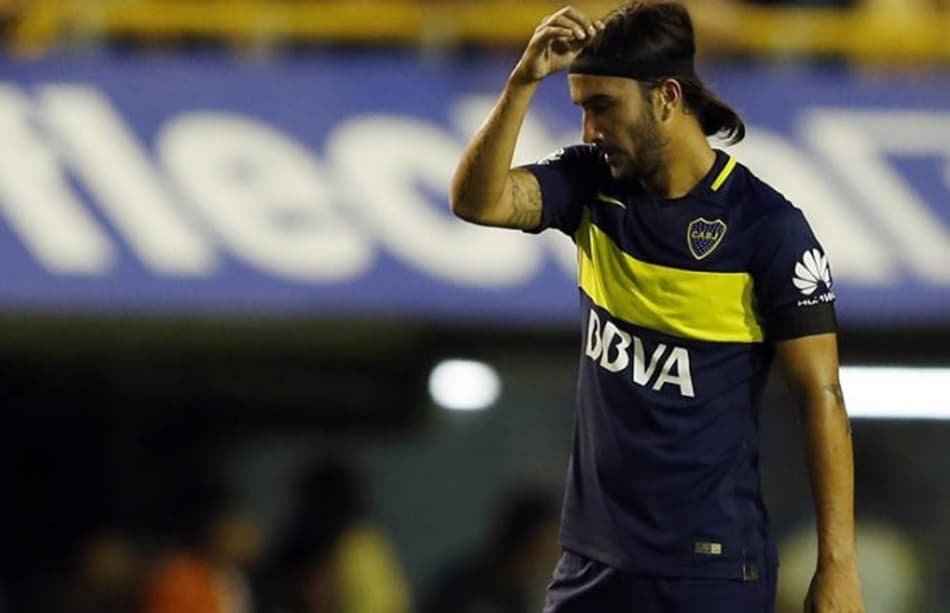 Casos de coronavírus ‘mela’ transferência de jogador do Boca para a Europa