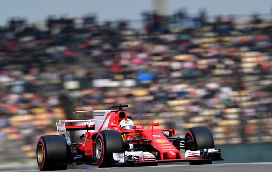 Vettel é o mais rápido na primeira sessão de treinos, no Bahrein