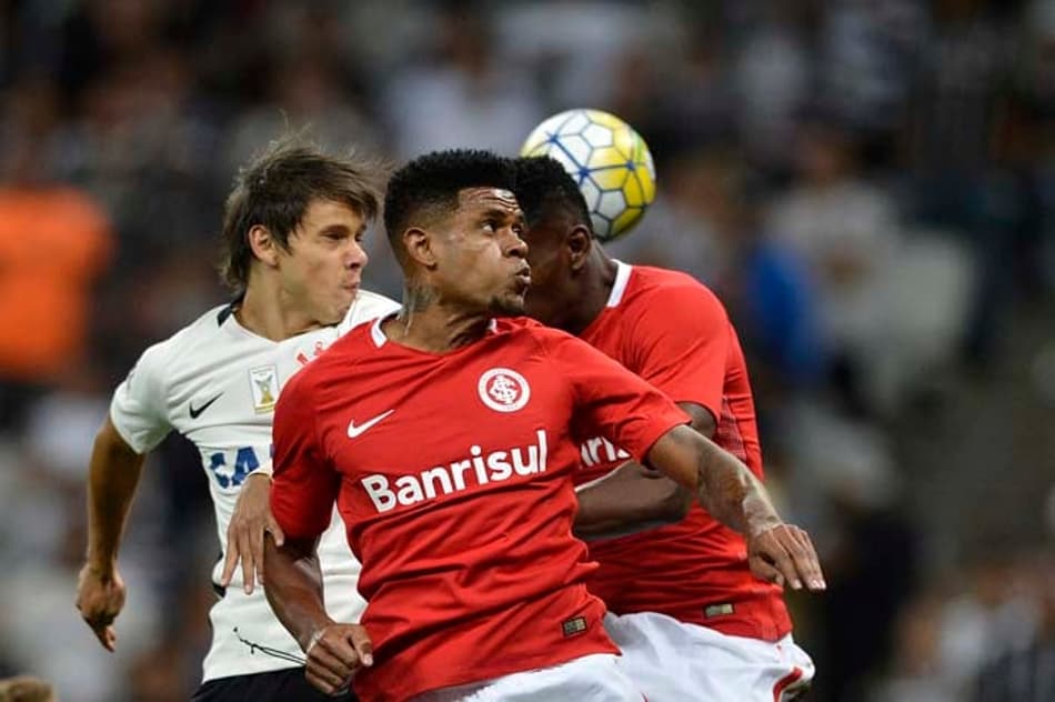 Inter x Corinthians: prováveis times, onde ver, desfalques e palpites