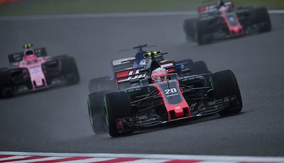 Magnussen rebate críticos com boa pilotagem no GP da China