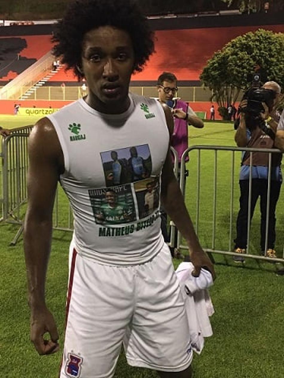 Guilherme Biteco se emociona após primeiro gol pelo Paraná e homenageia irmão