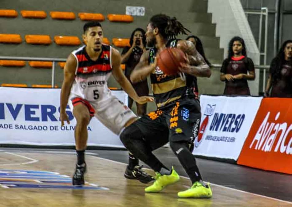 Basquete Cearense e Pinheiros estão a uma vitória das quartas do NBB