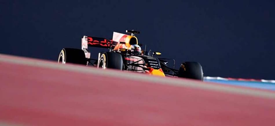 Daniel Ricciardo pensou que era possível lutar pela vitória no Bahrain