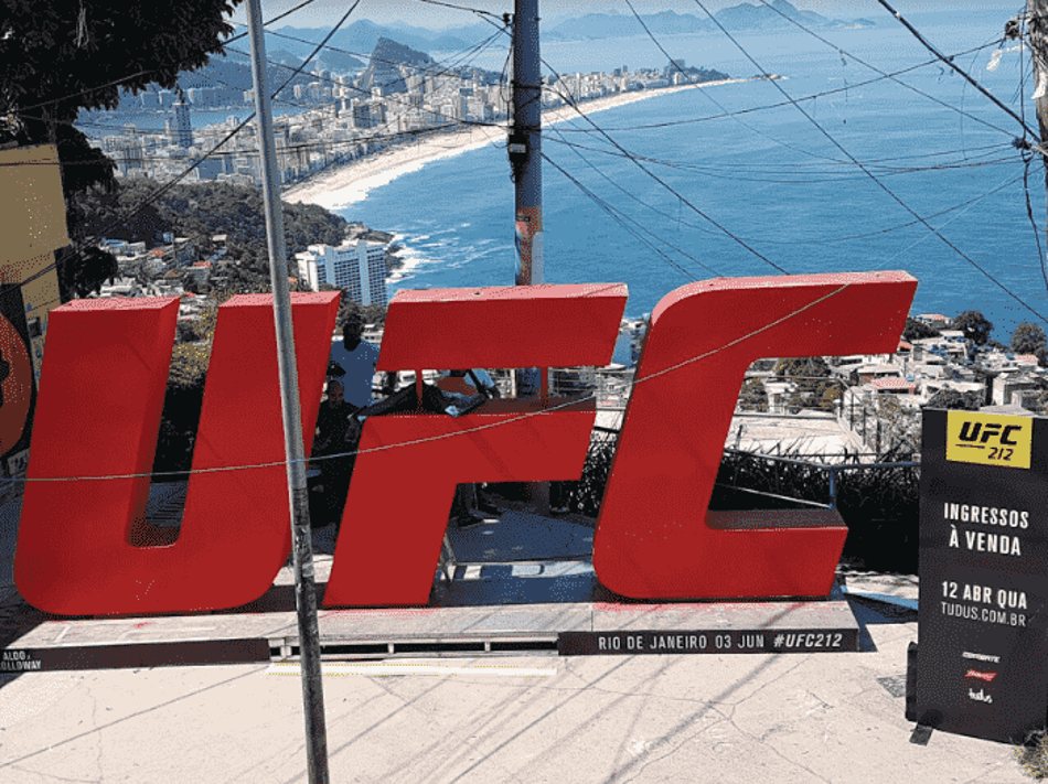 ‘Tour das letras’ do UFC no Rio de Janeiro chega ao Vidigal
