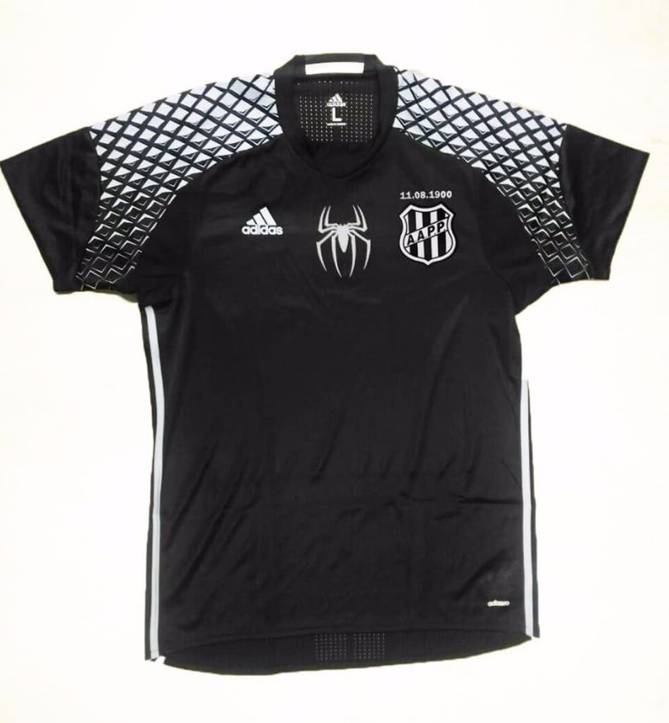 Spider-Man do gol: Aranha ganha camisa especial. Peça será usada contra o Palmeiras