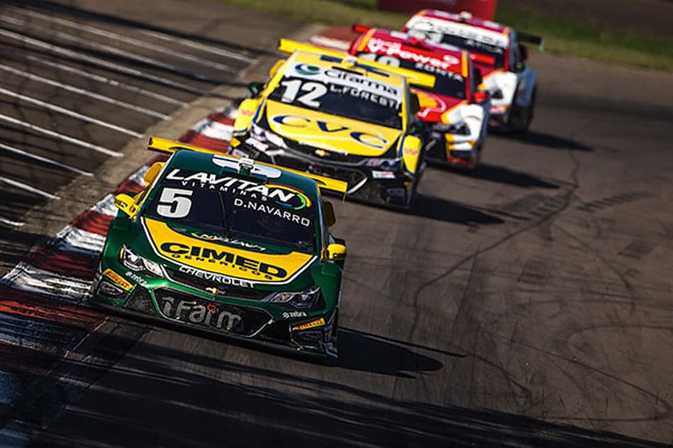 Stock Car: Atual campeã, Cimed Racing conquista 1º, 2º e 3º lugar no Velopark