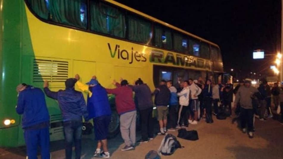 Torcedores são presos na Argentina por porte ilegal de armas