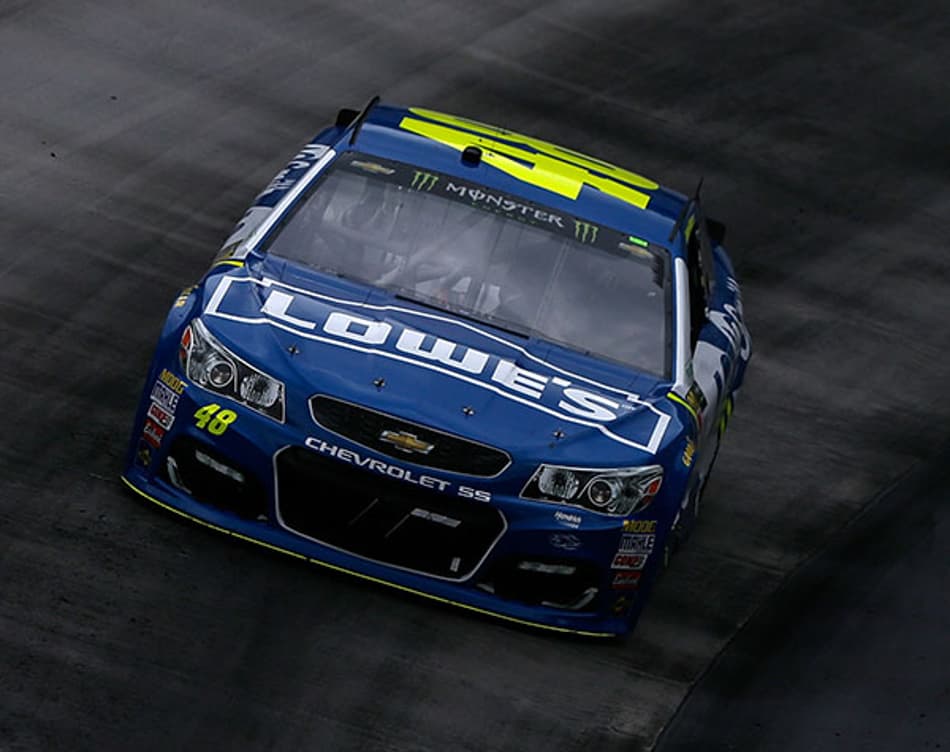 NASCAR: Jimmie Johnson conquista sua segunda vitória na pista de Bristol