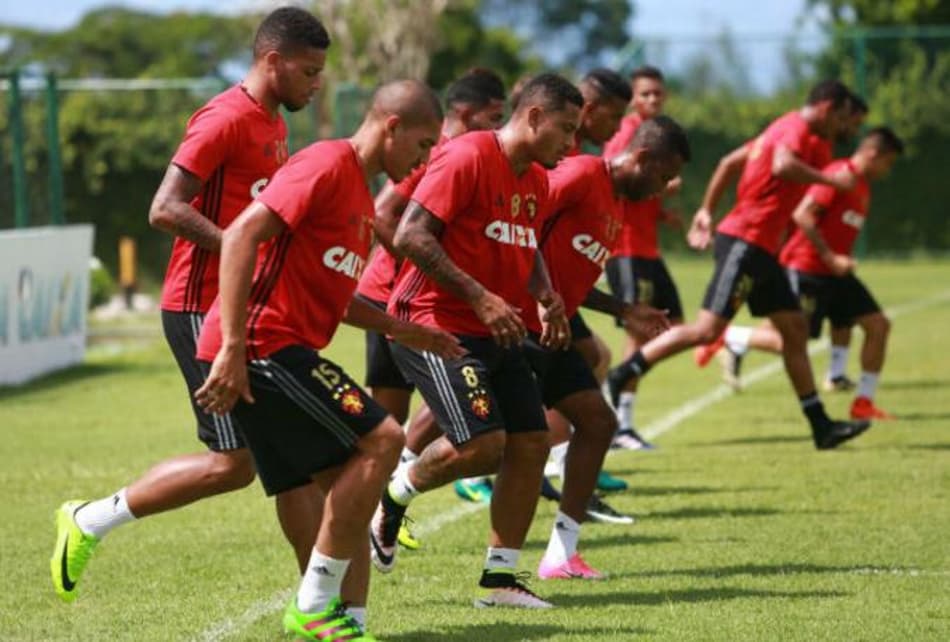 Sport realiza último treino antes de viajar para o Rio de Janeiro