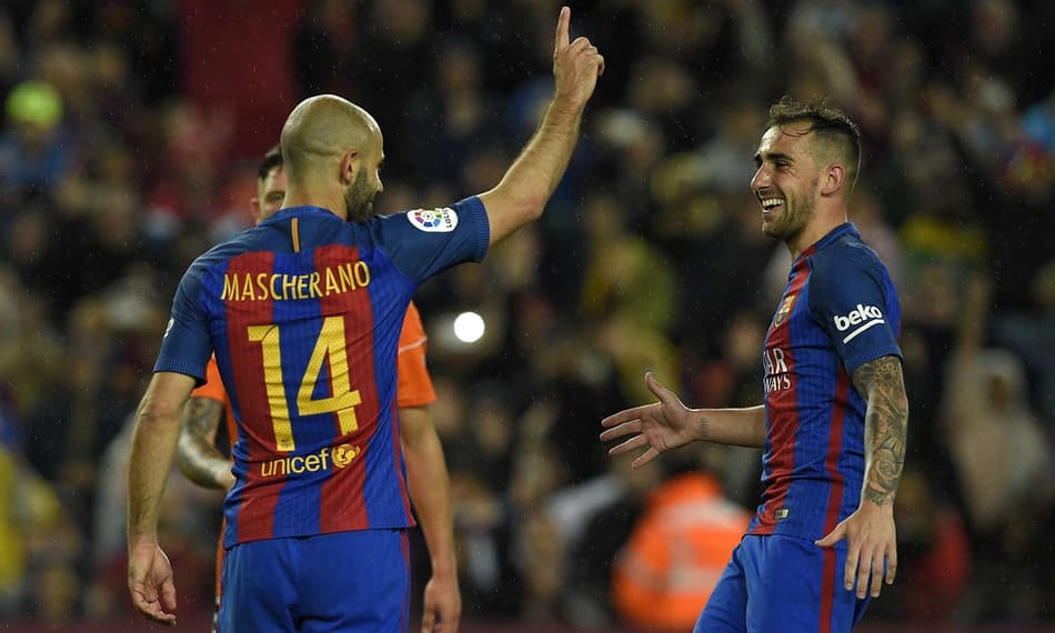 Barcelona goleia lanterna, e Mascherano desencanta pelo clube