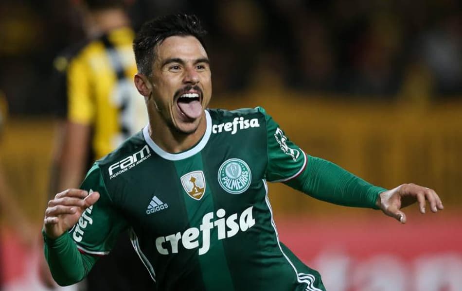 Artilheiro, Willian já bateu no Verdão seus números de 2016 no Cruzeiro