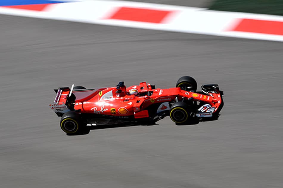 Vettel acredita que Mercedes não mostrou todo seu potencial