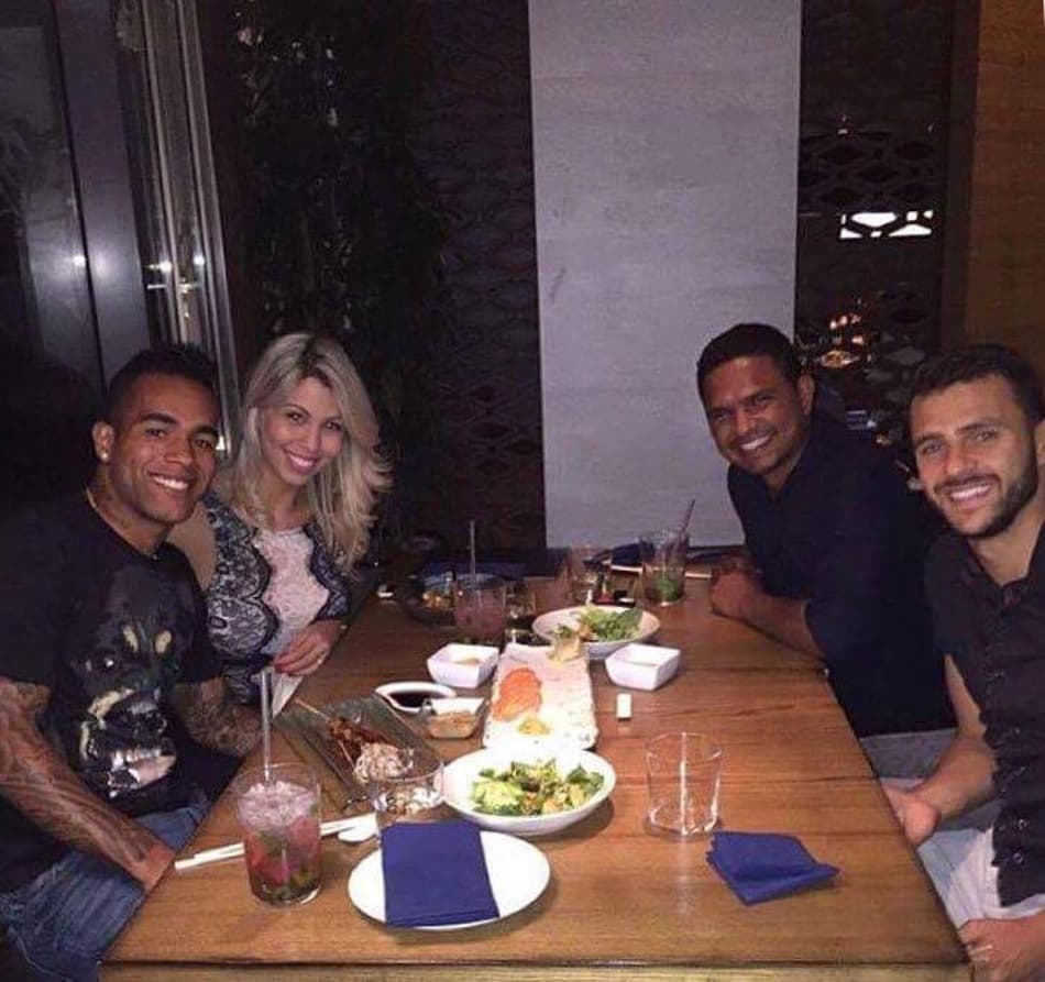 Rivais na Ucrânia, Junior Moraes e Alex Teixeira sem enfrentam na China