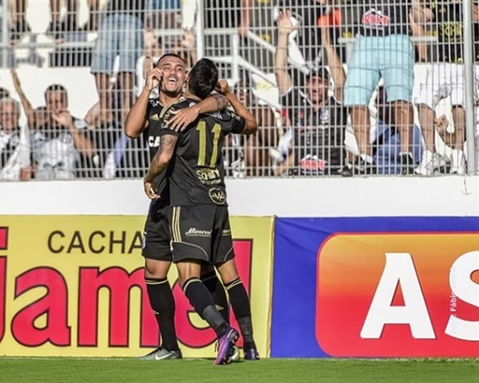 Com 70% dos gols da Ponte, Lucca e Pottker conduzem time na decisão